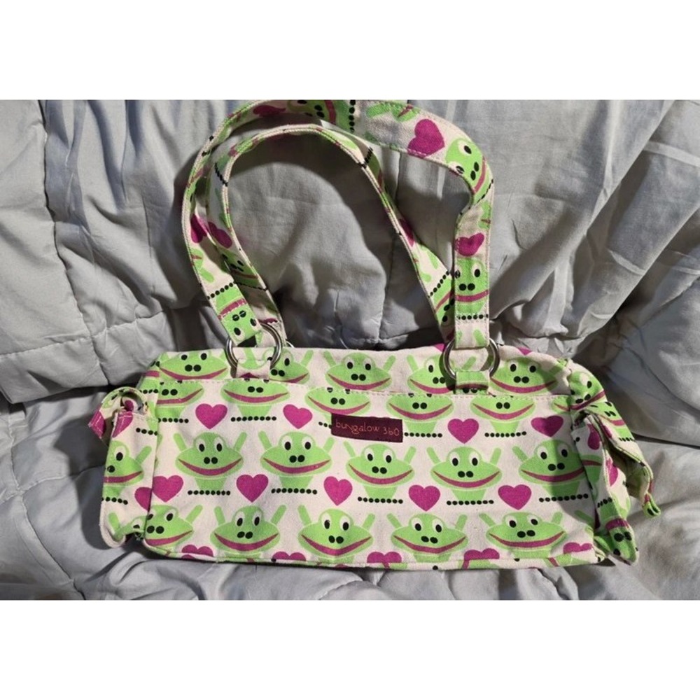 Bungalow 360 Frog Heart Print Canvas Satchel Handbag